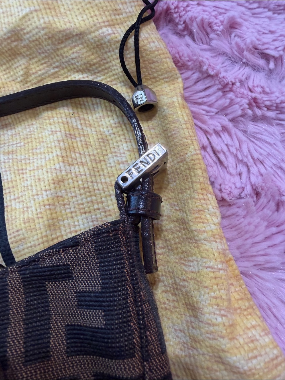 🔥EUC Authentic Fendi Mini Crescent Bag With Iconic FF Canvas - Picture 3 of 10